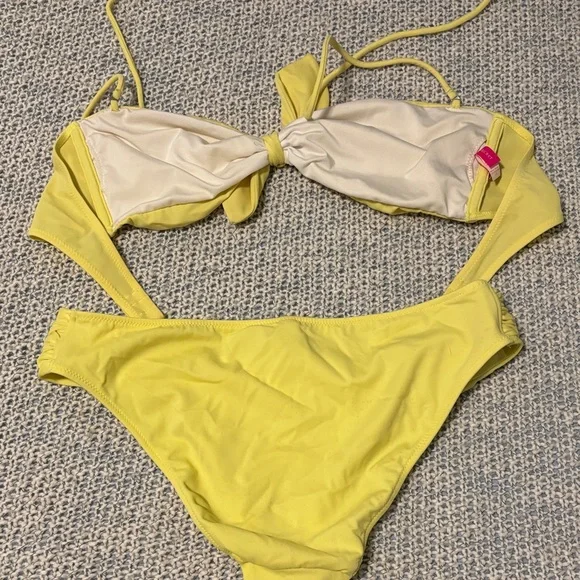 Victoria's Secret Yellow Bikini with Rhinestones - Picture 10 of 10